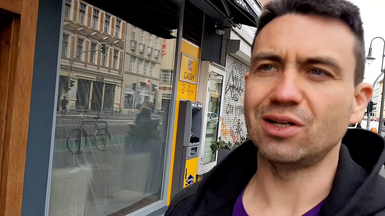 15.04.2020 Берлин, Karl-Marx-Stra&szlig;e. Киевлянин любит Берлин