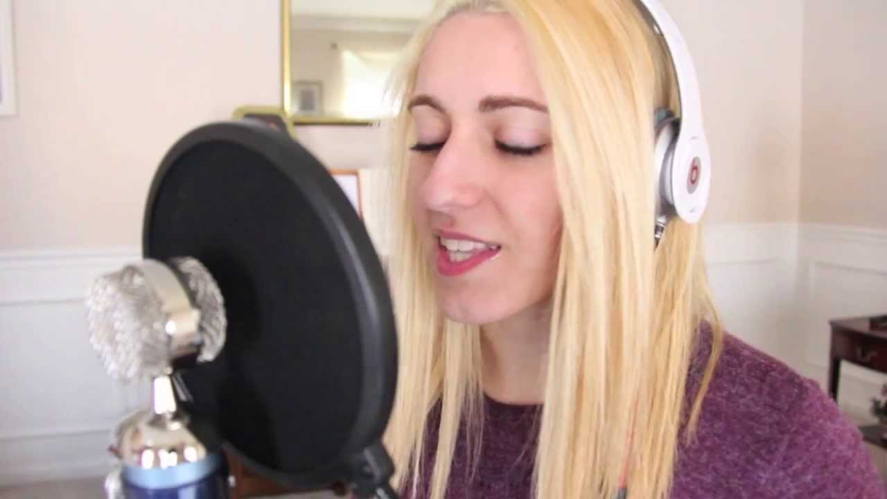 Let It Go - Frozen - Danish Cover by Maria Athena