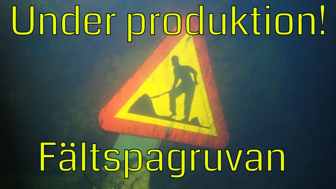 Dykning i kolsva fältspagruva. (Känsliga tittare varnas)