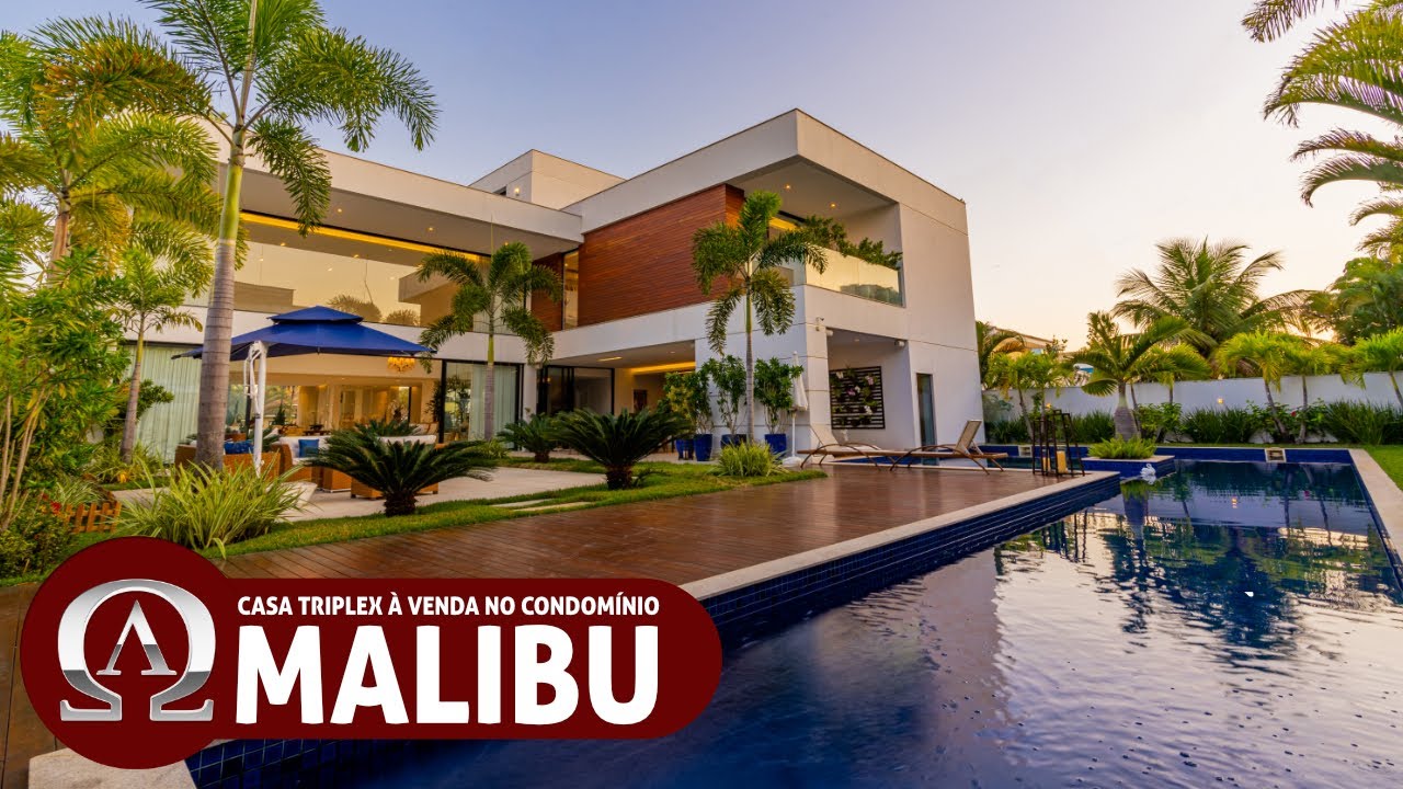CASA TRIPLEX &agrave; venda no condom&iacute;nio MALIBU na BARRA DA TIJUCA no Rio de Janeiro!