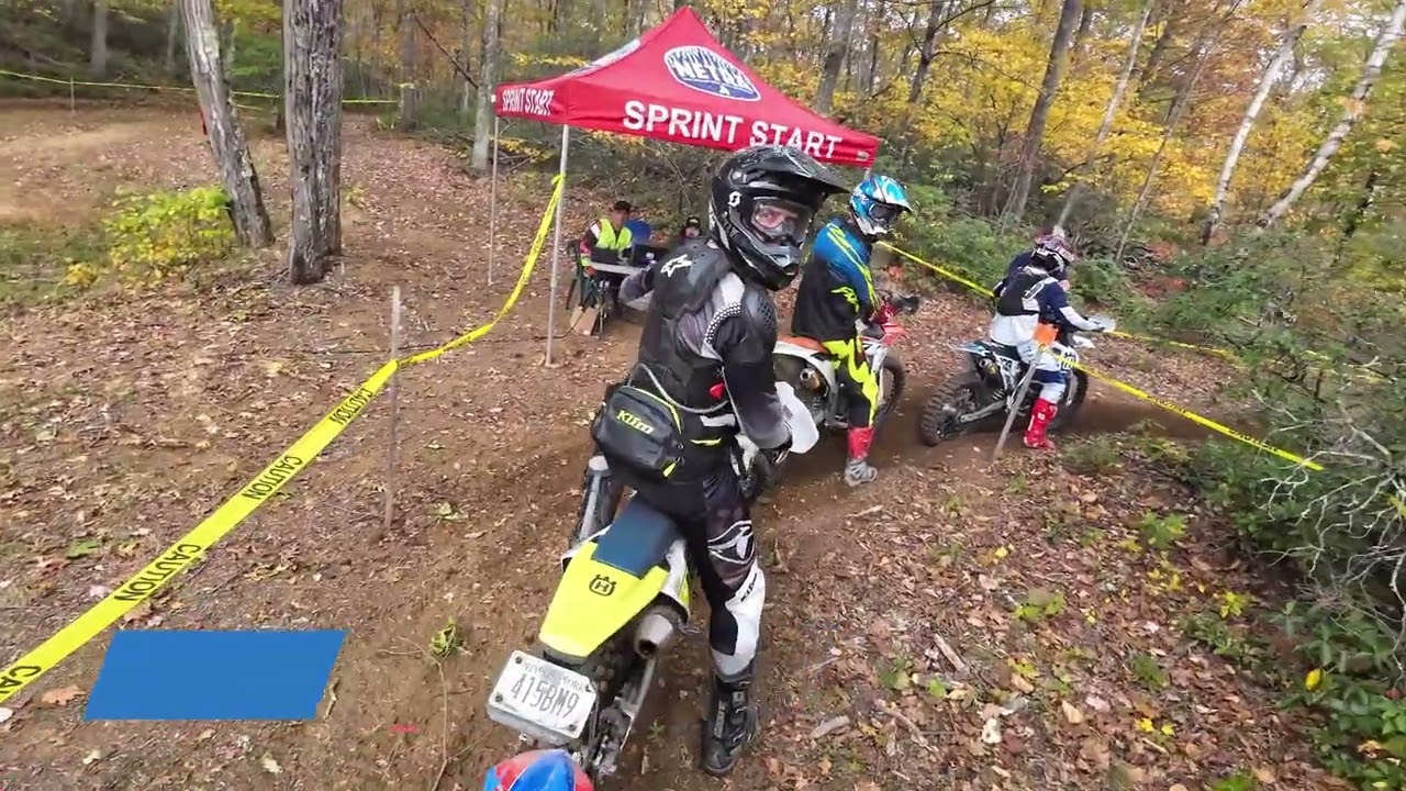 NETRA ENDURO 2025 BLACK & BLUE B VET