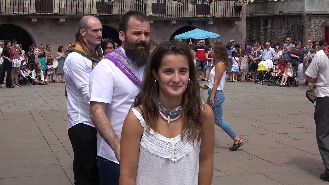 Bestak 2019 Elizondo 25 goiza Soka dantza I Mutil dantza I Erraldoiak