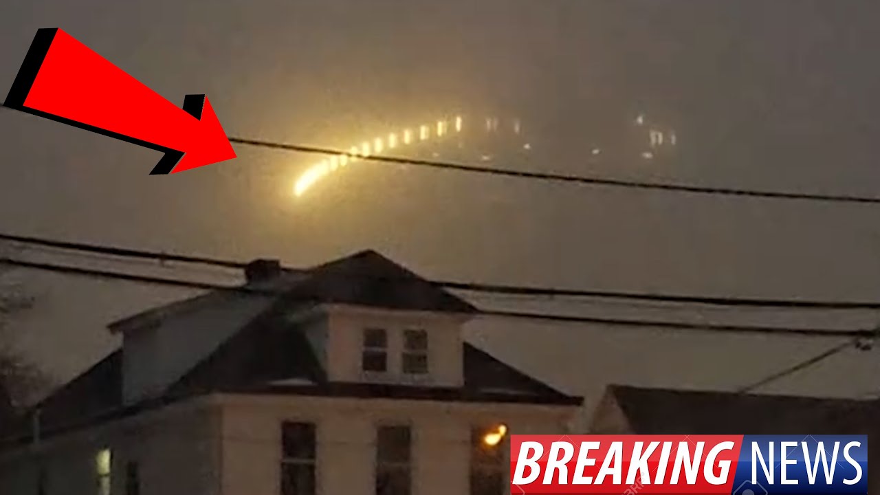 THEY'RE LANDING!!! MASSIVE MOTHERSHIP DESCENDS IN NEIGHBORHOOD!!