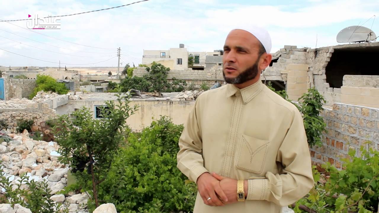 رابطة العلماء السوريين تكرم الطلاب المتفوقين في المعاهد الشرعية التابعة لها في مدينة عندان