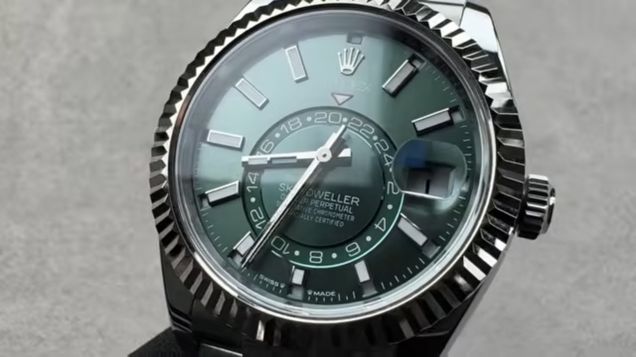 Rolex Sky-Dweller Mint Green Dial 336934-0002 - Rolex Certified Pre-Owned Watch Review