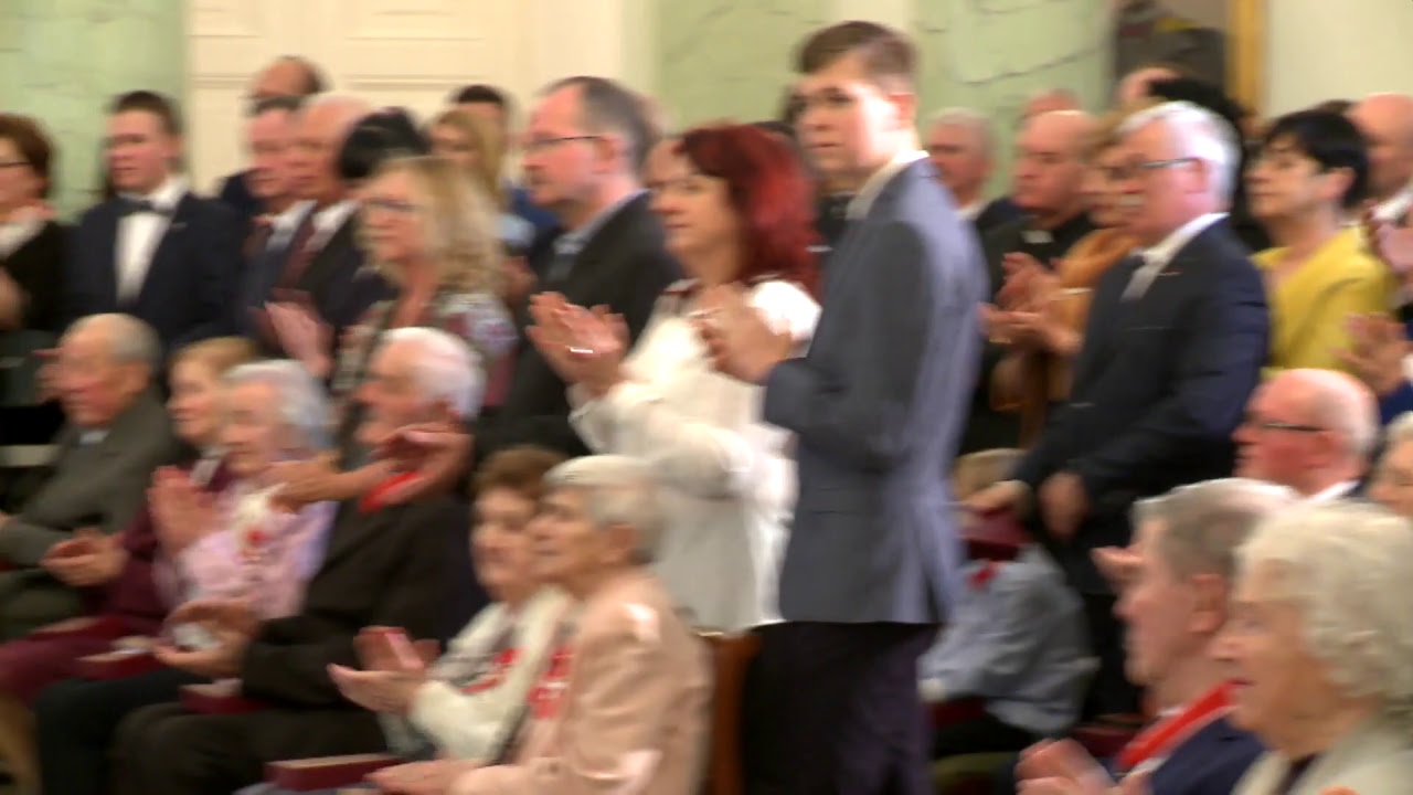 Uroczystość wręczenia odznaczeń Polakom ratującym Żydów podczas II wojny światowej