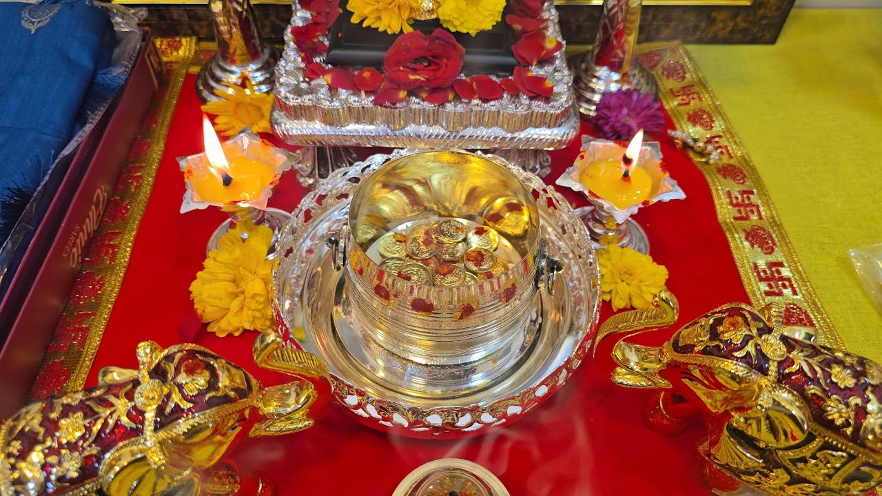 लक्ष्मी माता स्थिर आलेले पैसे टिकण्यासाठी प्रत्येक#शुक्रवारी माता लक्ष्मी#प्रभावी सेवा नक्की करा 🙏🏻