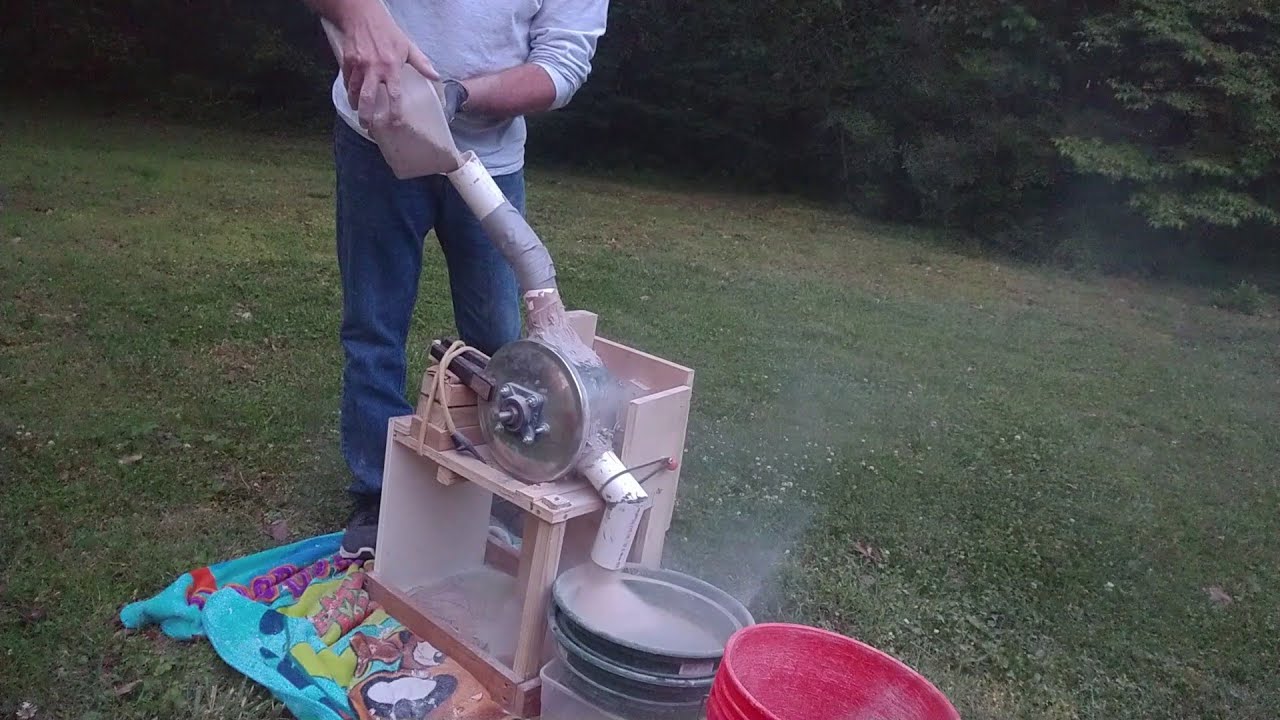 Crushing Quartz Into Sand with a Pressure Cooker Rock Crusher