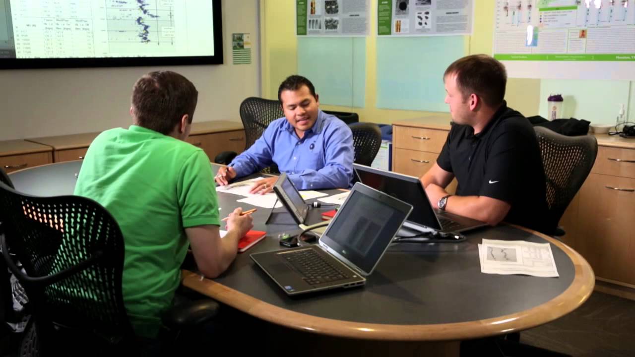 BP Graduate film - Manny, a drilling engineer