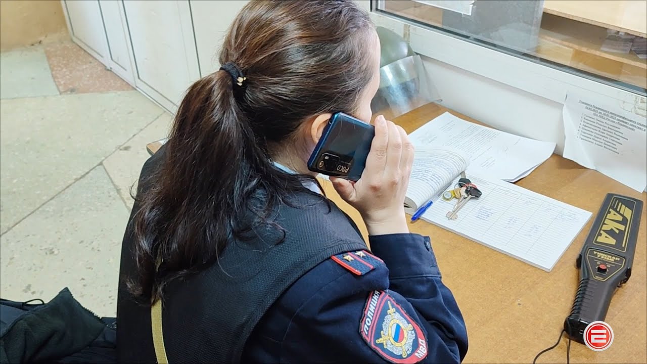 Нужны железные нервы. Сотрудницу полиции Ревды пытались обмануть мошенники от лица начальника ОВД