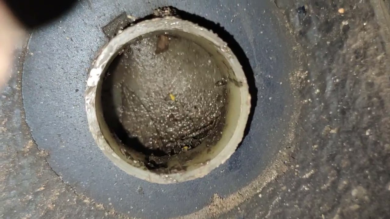 Porsche 996 A.W - Unblocking the roof drains