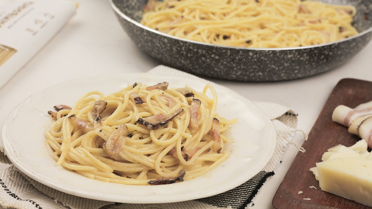 Spaghetti alla Carbonara z guanciale - SZYBKI WŁOSKI OBIAD