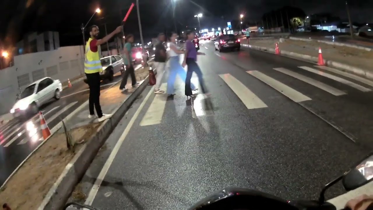 #75 Moto Rápida Ruas Luz Caiu 