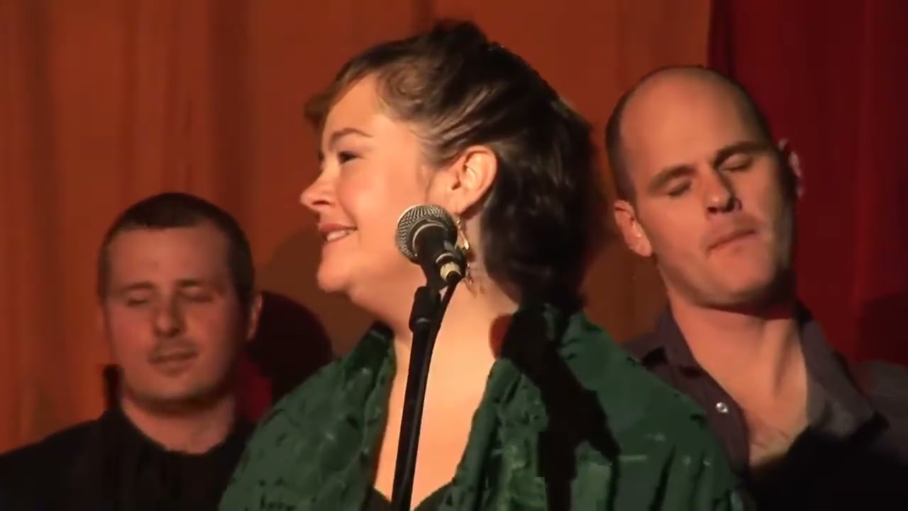 Cameron Kennedy Band live at the Chicago Club