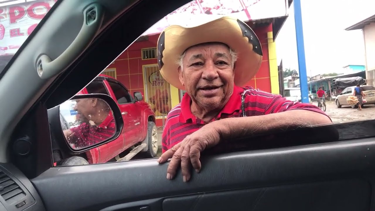 Don Blas fue corrido de su Casa ya no lo ocupan y anda mendingando por las calles de Tocoa colon