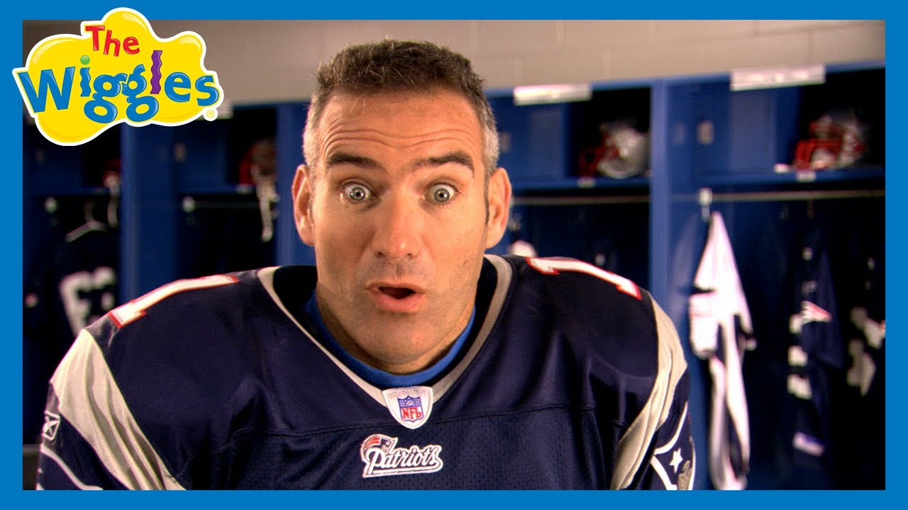 The Wiggles - Huddle, Huddle, Huddle Along (The Football Song) 🏈 New England Patriots NFL #OGWiggles