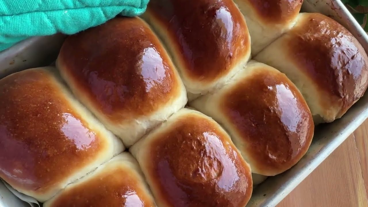 Stop Buying Pav! Make This Soft, Fluffy Mumbai Style Pav