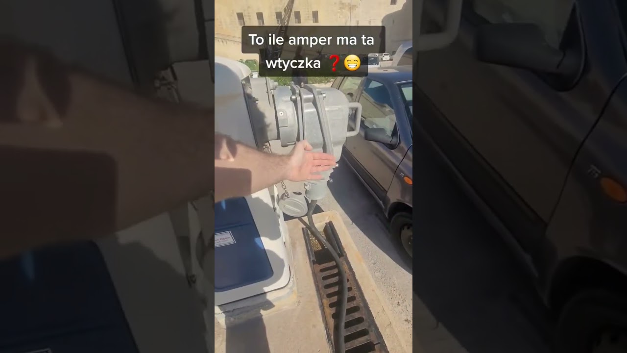 Maj&oacute;wkowa #zagadka elektryczna: ile #amper  ma #mufa  😎#twojelektryktrojmiasto