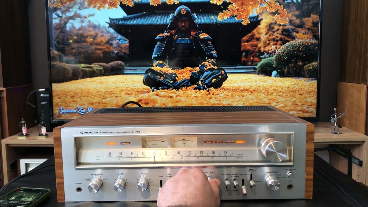 Pioneer SX-750  Vintage Stereo Receiver