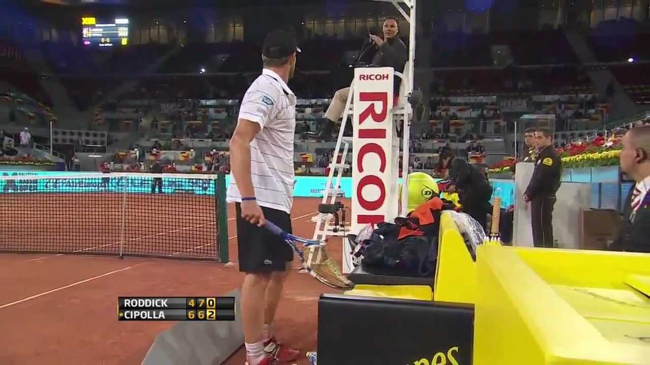 🎾Andy Roddick best tennis racket smash off all time, checks for warning, then smashes it again.