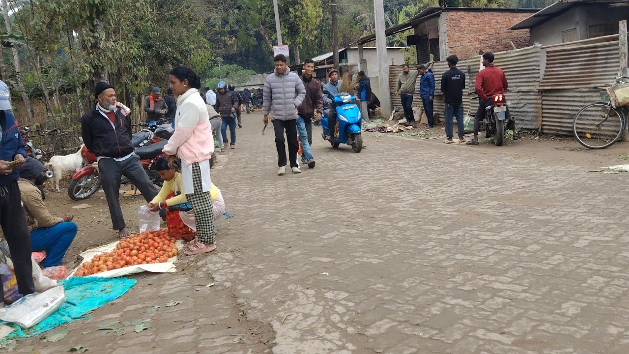 Jail Nikalli Bajar 