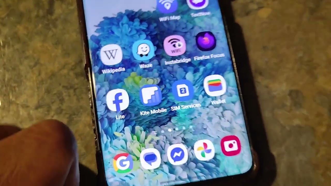 Сравнение тарифного плана Kite Mobile и TextNow Free Flex в режиме реального времени.