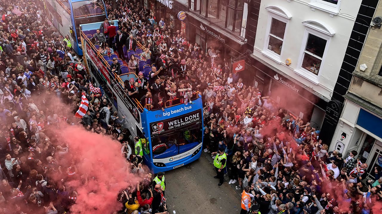 🆙 Promotion Parade! | Exeter City Football Club