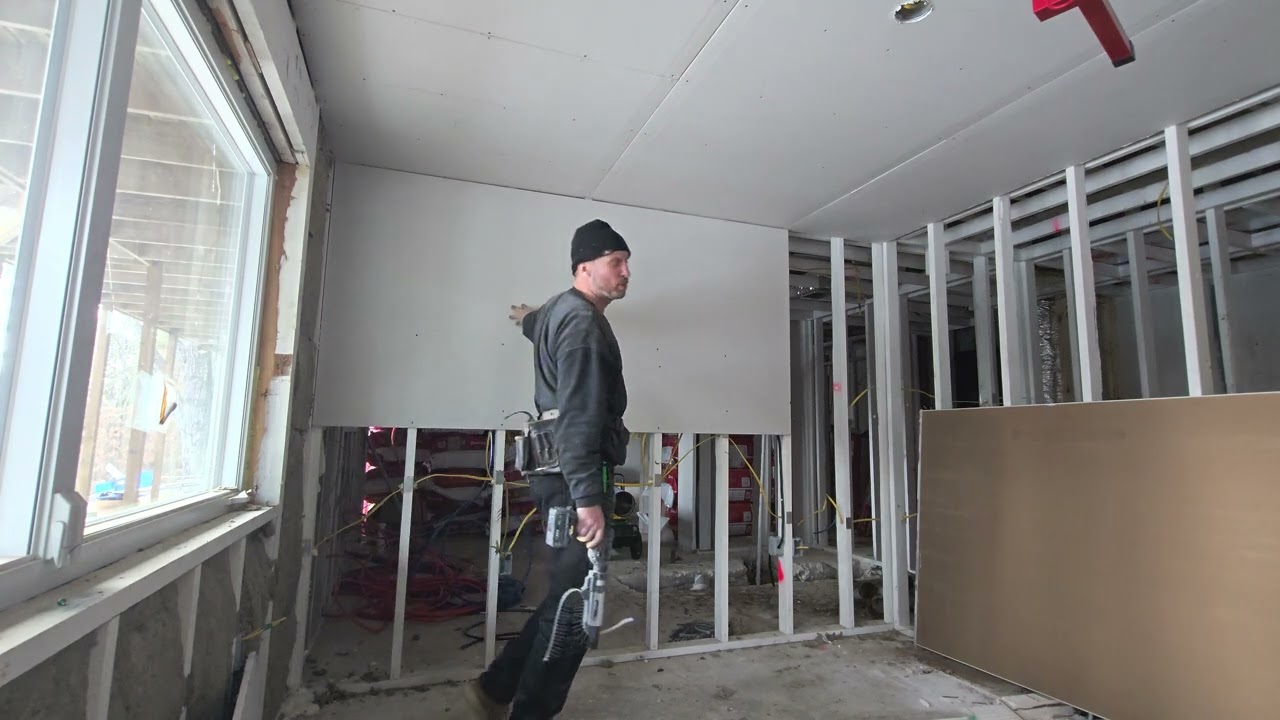 5/8 sheetrock lifting no help  #diy #fyp #fypシ゚viral #construction 