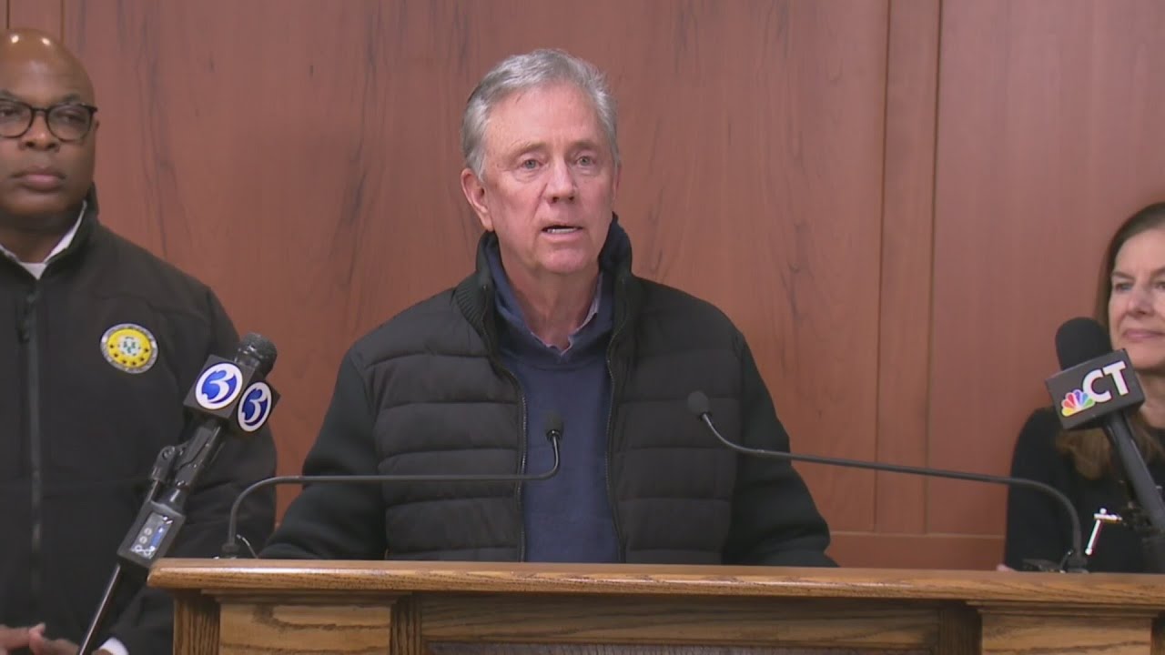 Lamont, city officials provide update on winter storm