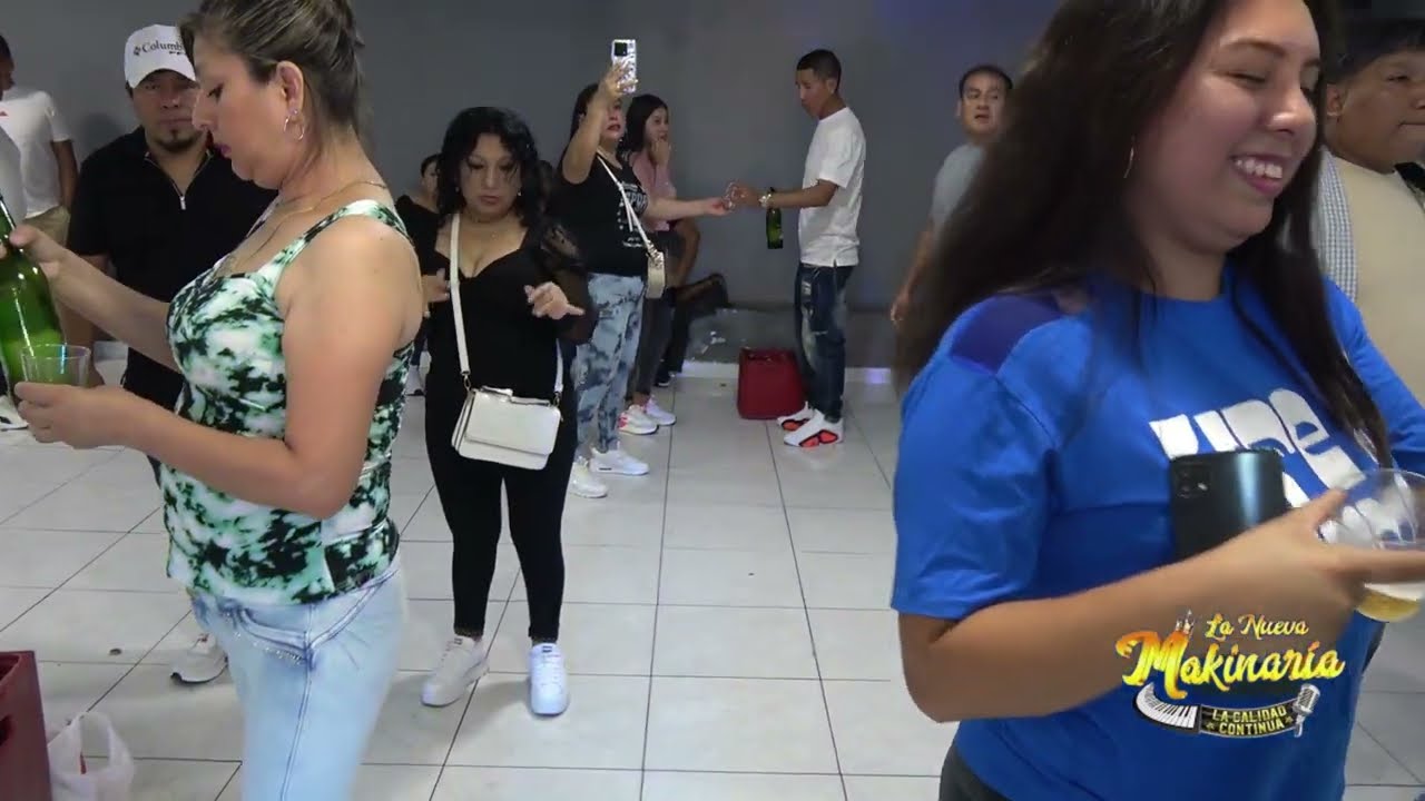 LA NUEVA MAKINARIA  - MIX ECOS / FELIZ CUMPLEA&Ntilde;OS TOMY
