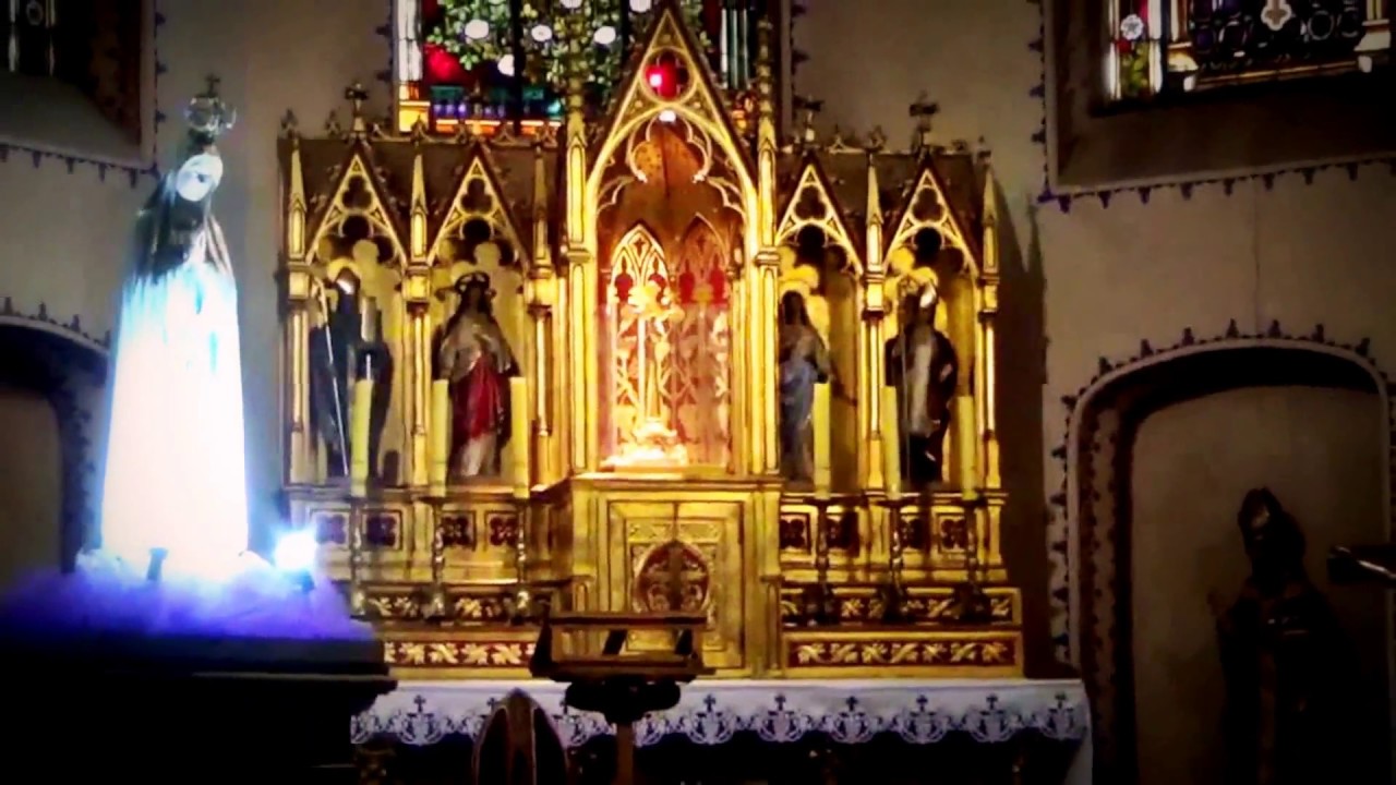 Samuel Barber, Agnus Dei. Church of the Holy Trinity -- Gniezno. Poland. Chorus Sine Nomine.