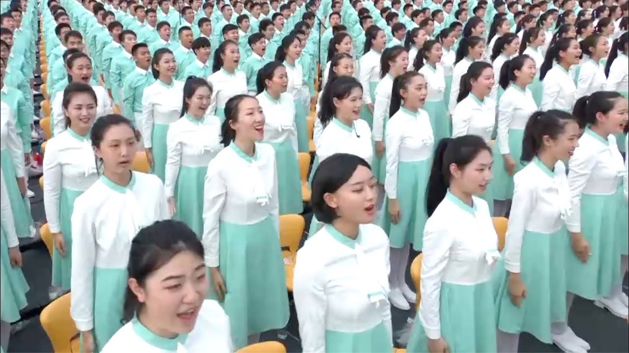 Young people sing patriotic songs ahead of CPC's centenary celebration
