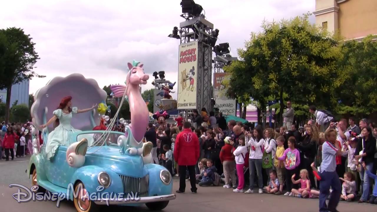 Stars 'n' Cars Parade (Disneyland)