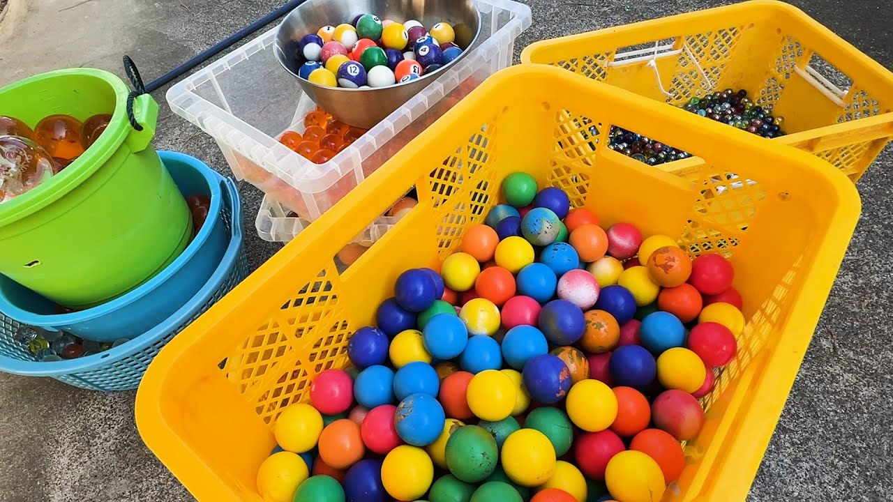 Marble run race ☆ 3 types of handmade wooden slope rain gutter course & colorful ball best video