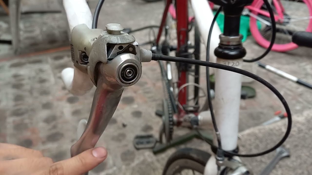 #como QUITAR LA TAPA DEL DEL ERGOPOWER #shimano #ultegra ST - 6501 | INTEGRADOS DE CAMBIOS SHIMANO