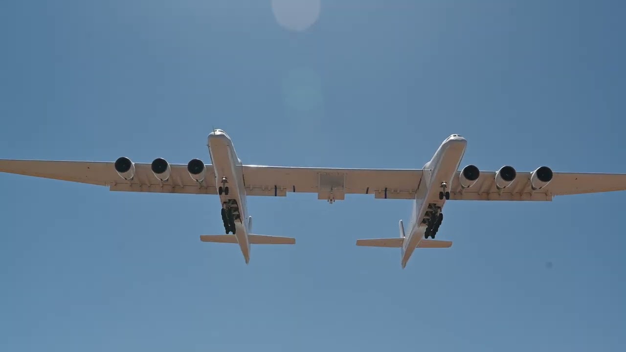 Stratolaunch Roc World's Largest Aircraft Landing - Mojave Air and Spaceport | 3 September 2025