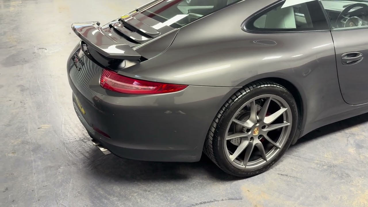 Порше 911 Каррера 2 S 991 2012 года выпуска