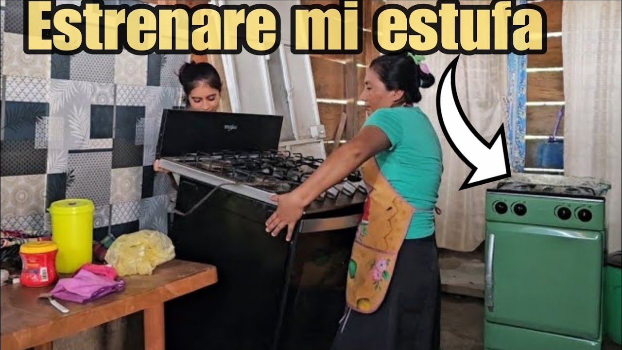 Mamá Yoli estará feliz al ver donde dejamos la estufa q me regaló q linda 😍