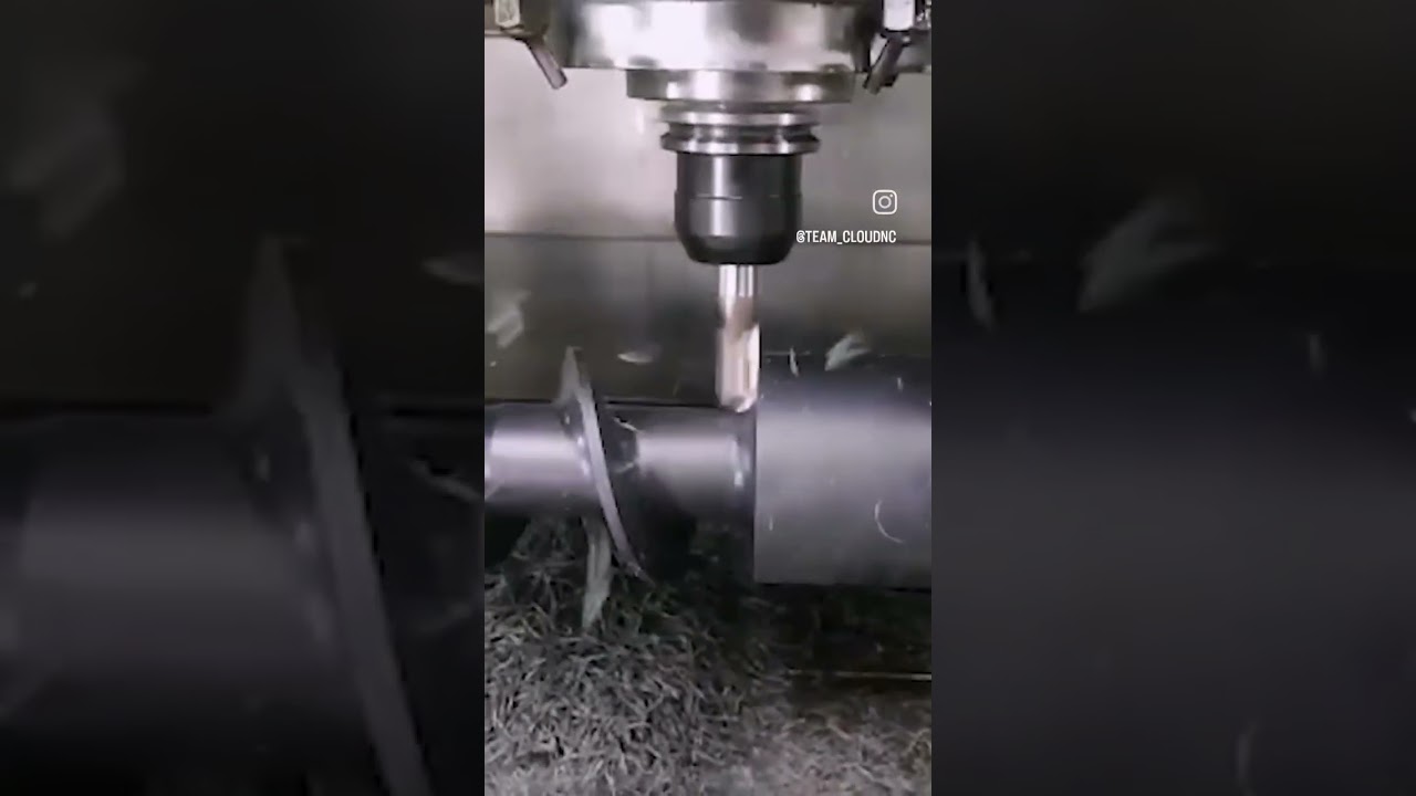 4 Axis Screw Machining #4axis #cnc #vmc #shorts #ytshorts #cad #cam #cncmachinist #cncmachine #screw