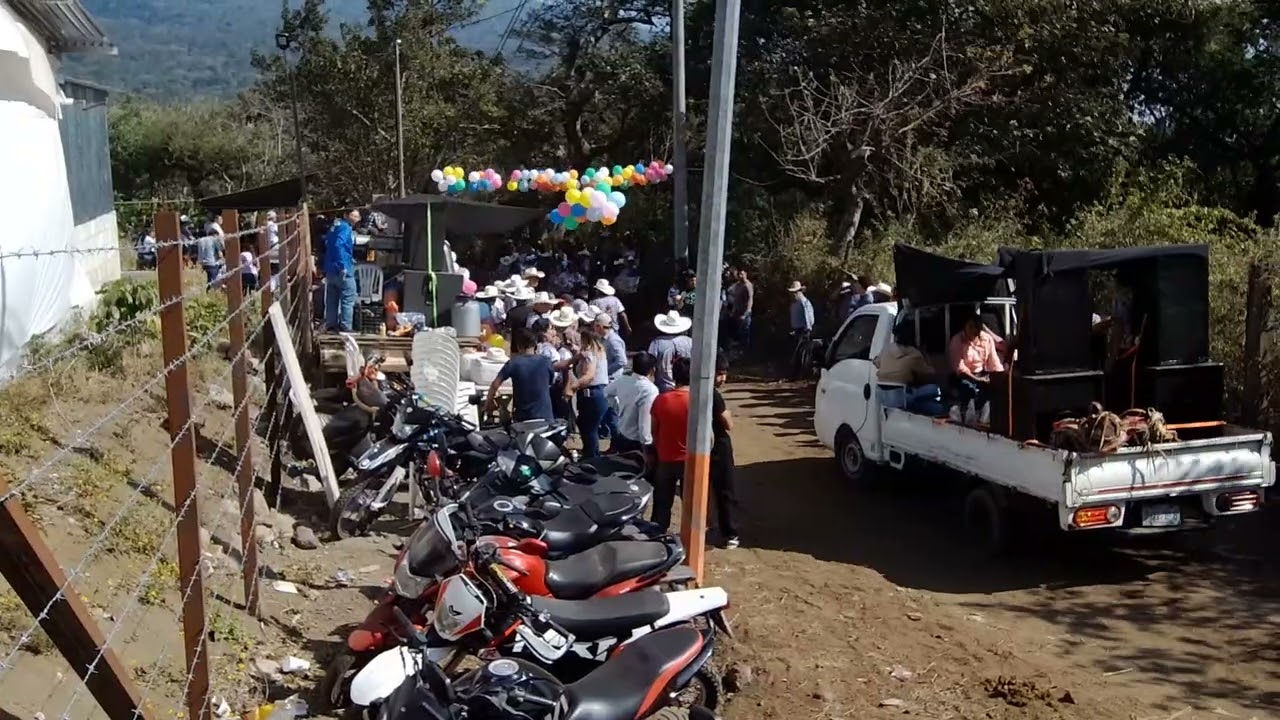 organiandose para al carera de cintas - de caballo equino- 2026 san juan alotenango Guatemala