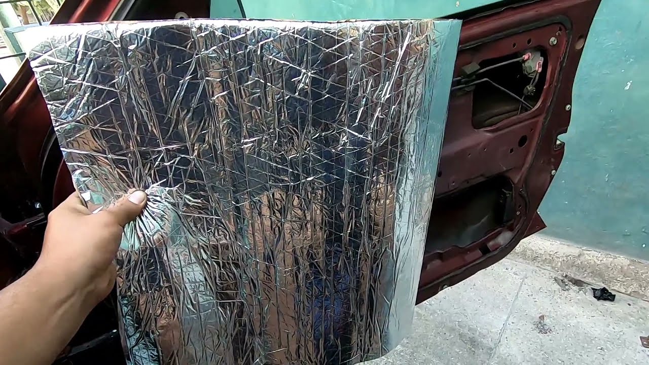 Insonorizar auto Nissan Sentra v16 – B13 & Cambio de espejos fijos originales por rebatibles