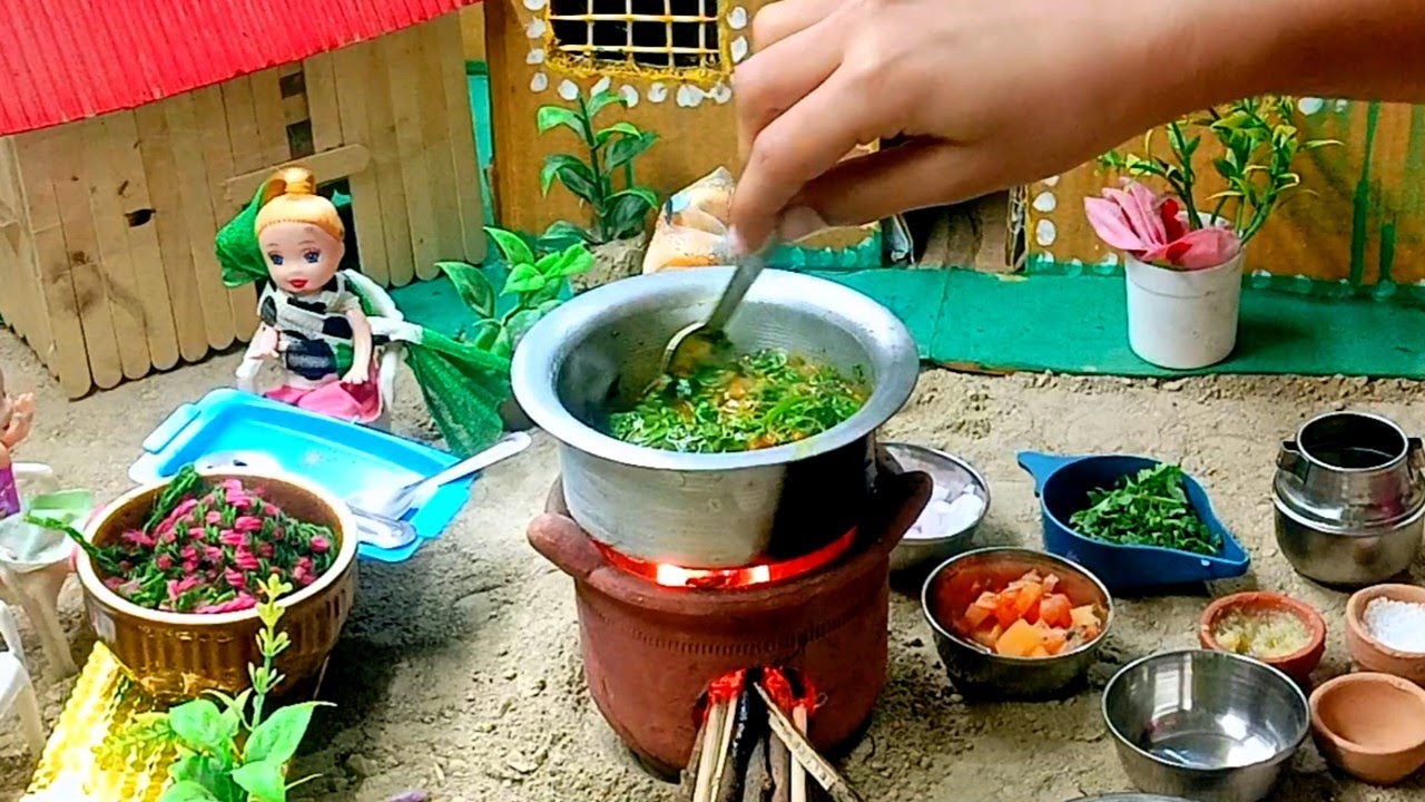 palak ka saag with roti, miniature cooking videos,mini saag+roti, Mini food recipes