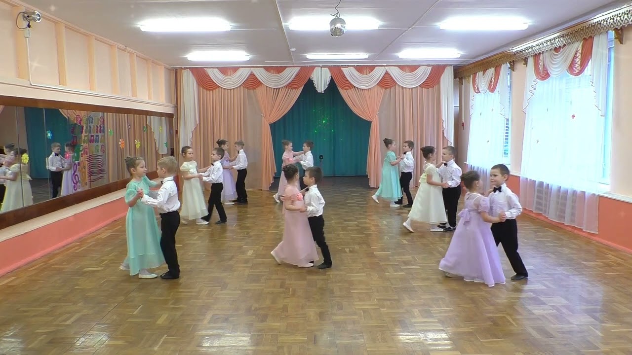 Зеркальный вальс