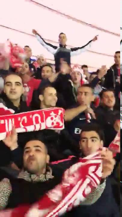 Harraga Les Hooligans à stade de France  Ambiance kbira  29 3 2016