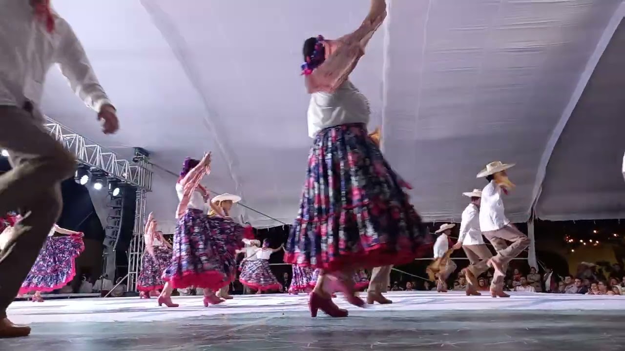 SONES DE ARTESA BALLET FOLKLÓRICO FUEGO NUEVO | CONCURSO DE DANZA EN CADEREYTA