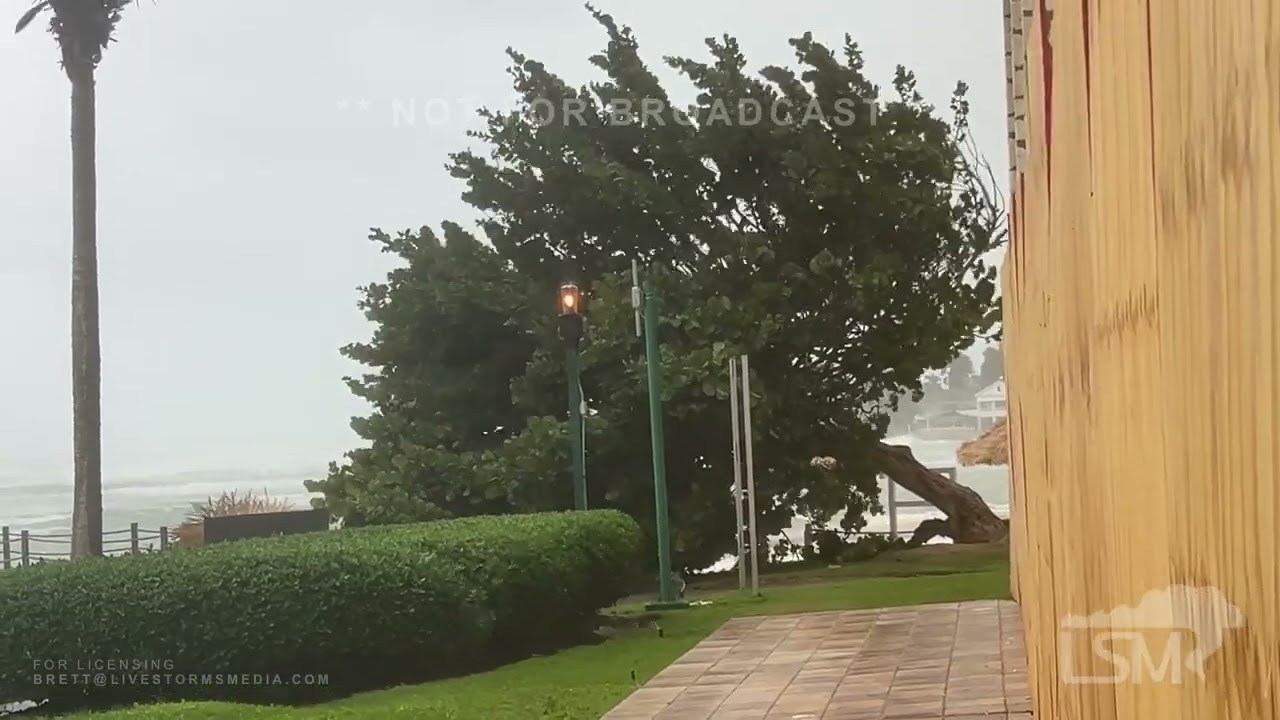 10-28-2025 Montego Bay, Jamaica - Melissa Approaches - Winds and Rains Increase