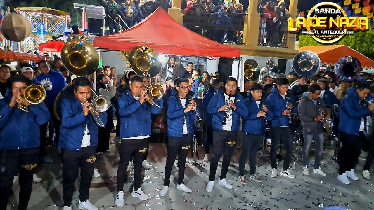 COMO QUIERES QUE TE QUIERA🎶 10 TUBAS EN ACCIÓN🔥 BANDA LA DE NAZA