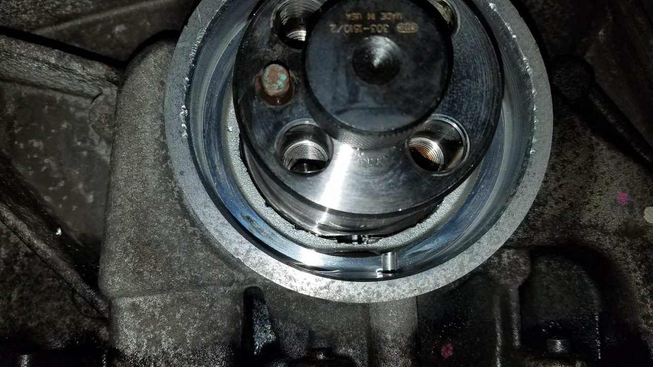 11 powerSTROKE - Front CRK seal removal