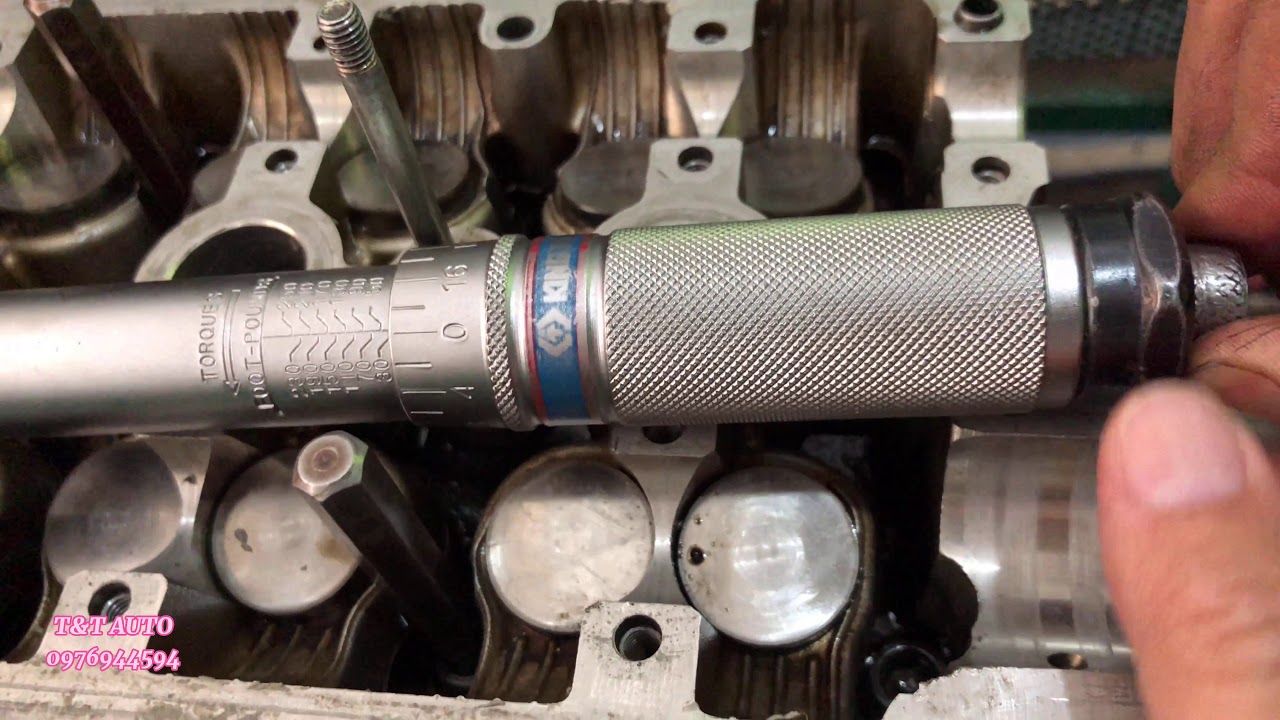 Hướng dẫn siết lực nắp máy bằng cần siết lực | Torque wrench Engine