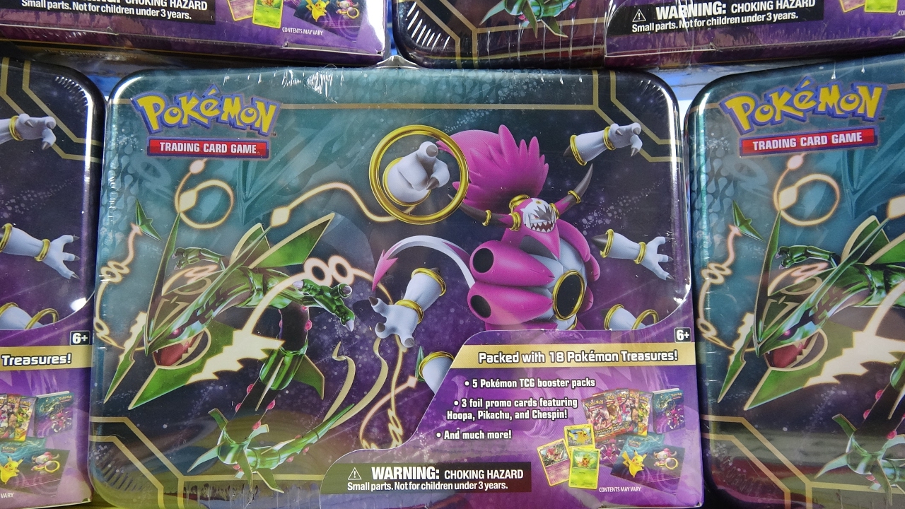 Opening 5x Hoopa EX & Rayquaza Collector Chest Lunchbox Tin